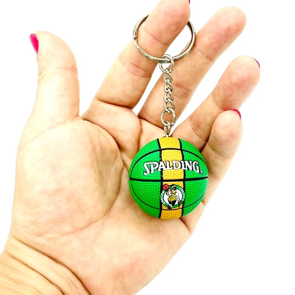 NBA Chicago Bulls Mini Spalding Basketball Keychain - Picture 10 of 13